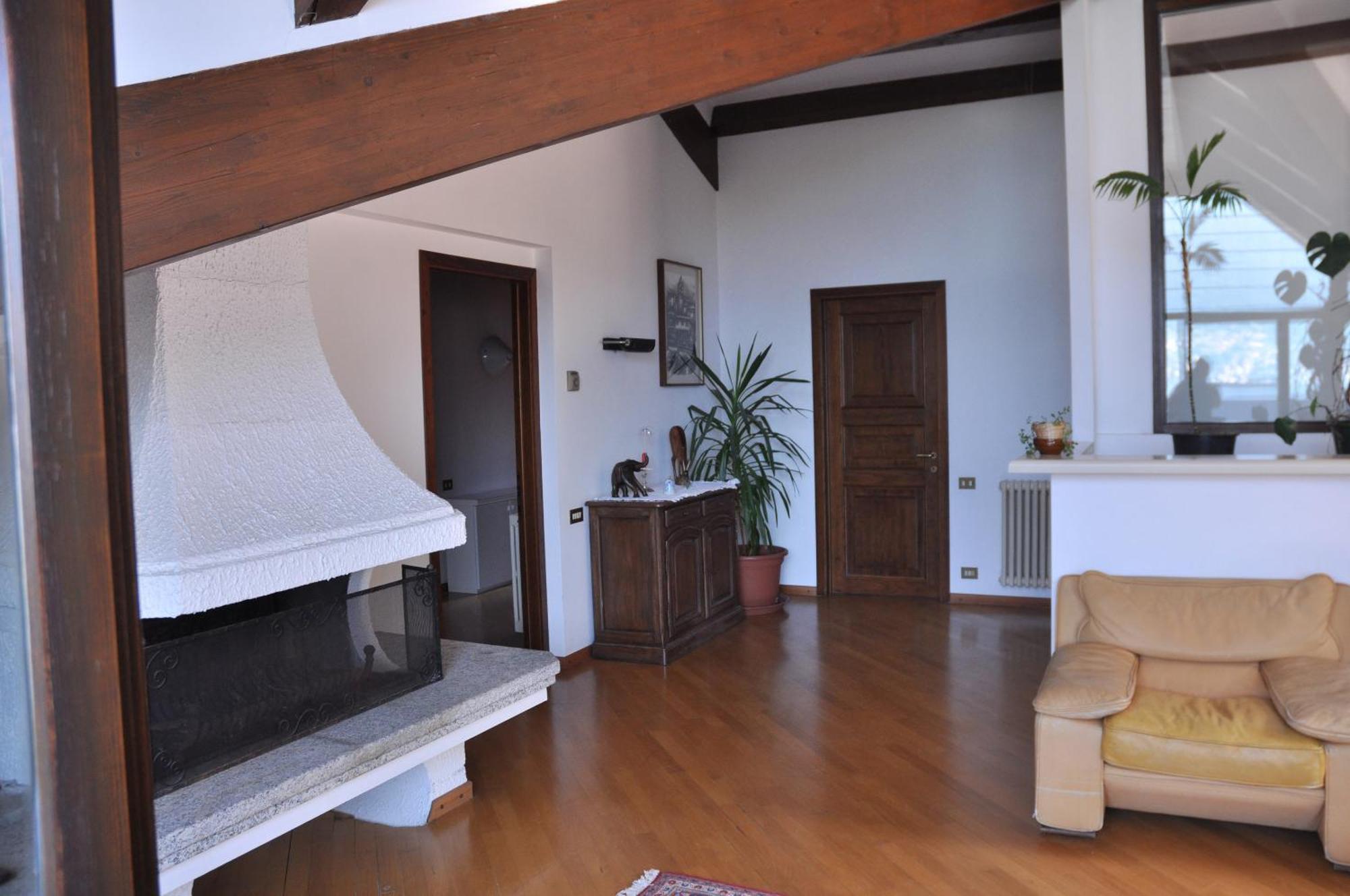 Hotel Ristorante Vapore Faggeto Lario Cameră foto